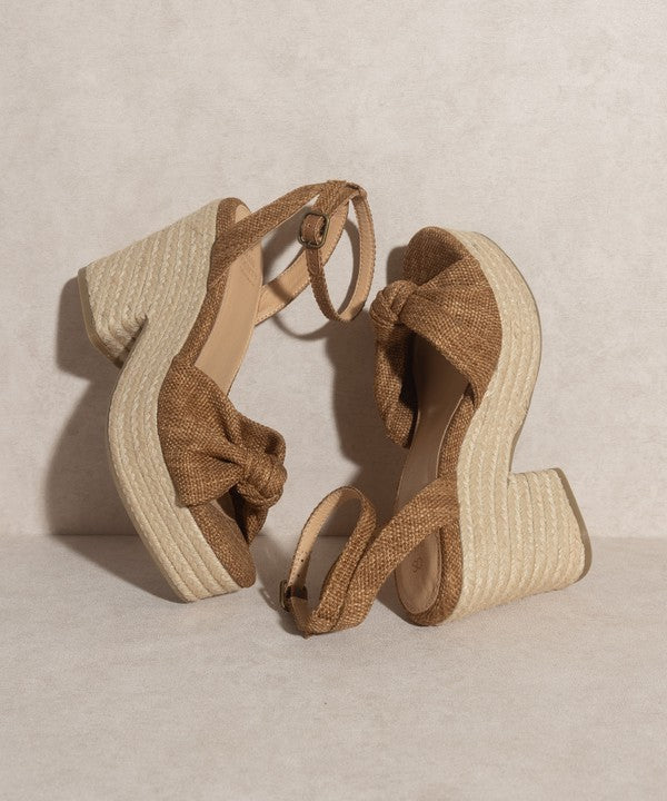 Mackenzie Wedged Sandal