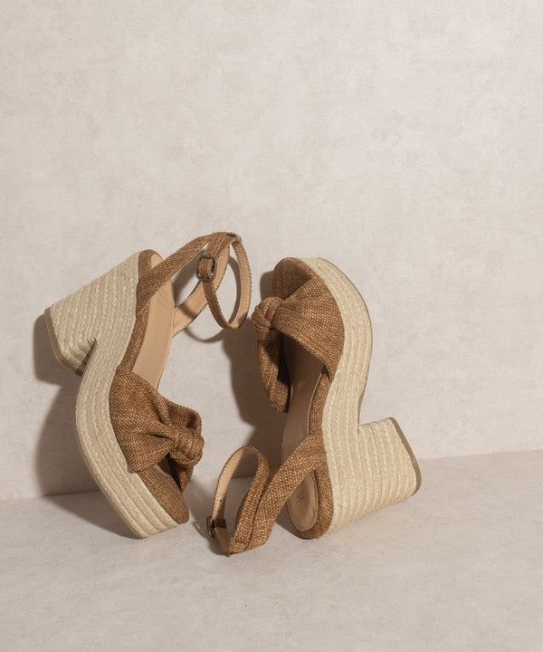 Mackenzie Wedged Sandal