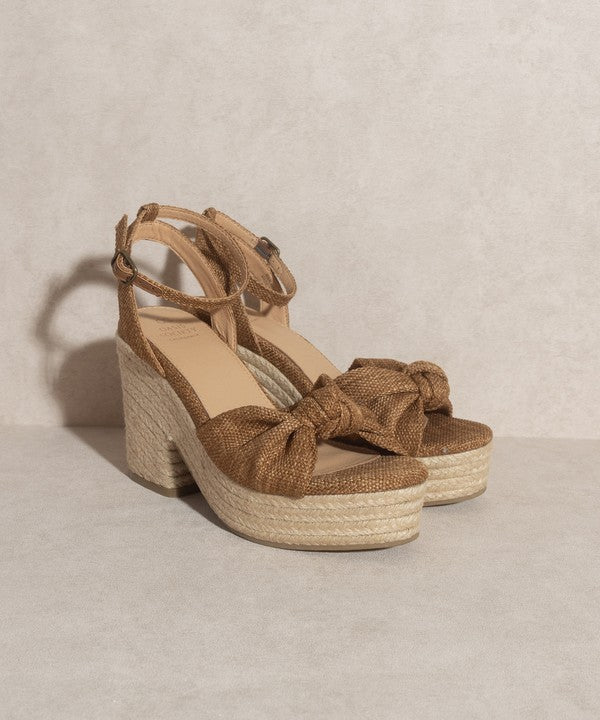 Mackenzie Wedged Sandal