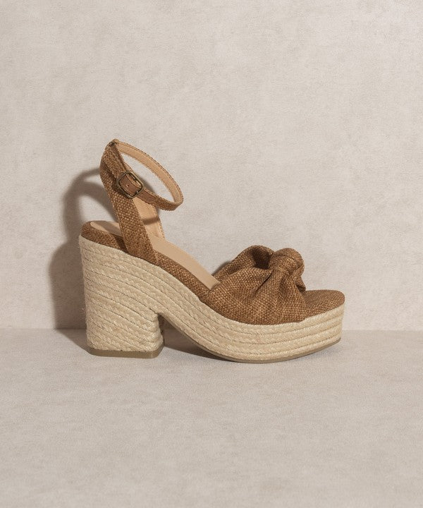 Mackenzie Wedged Sandal